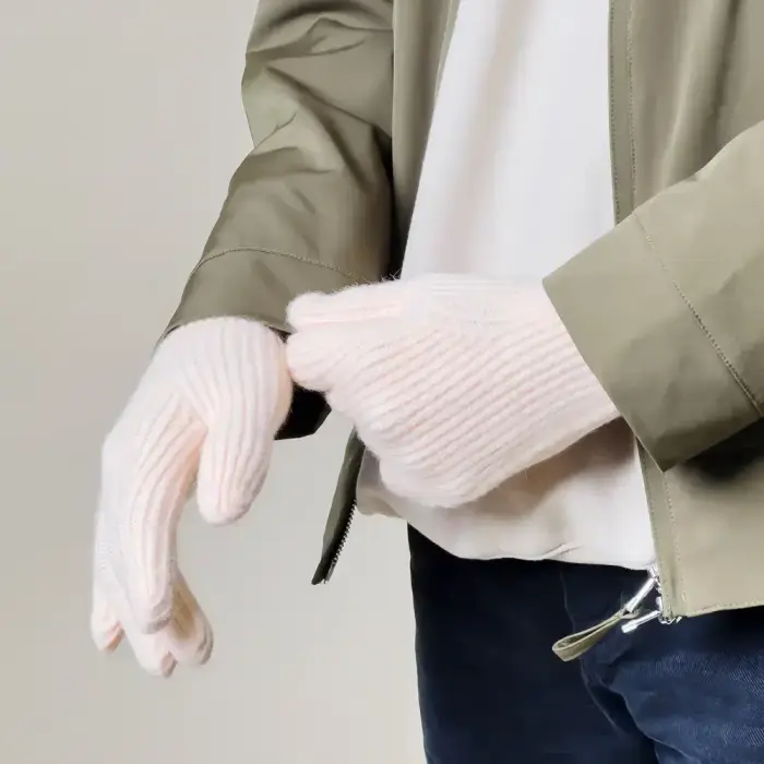 Braided phone gloves with cutouts for fingers - pink Фото num