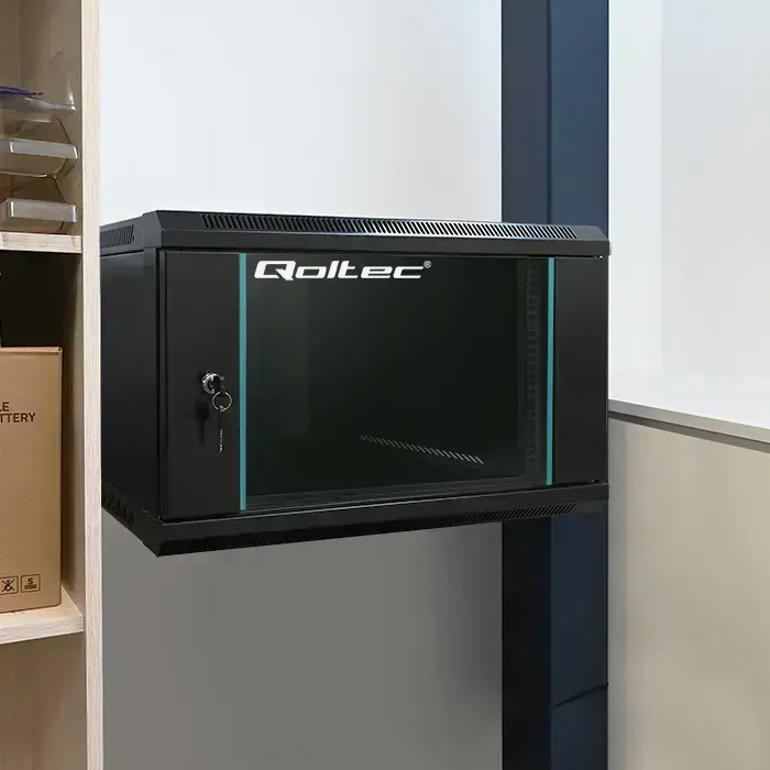Qoltec RACK Cabinet 19" | 4U | 600 x 280 x 450 | Tempered doors | Hanging | Steel case | Lock | Black Фото num