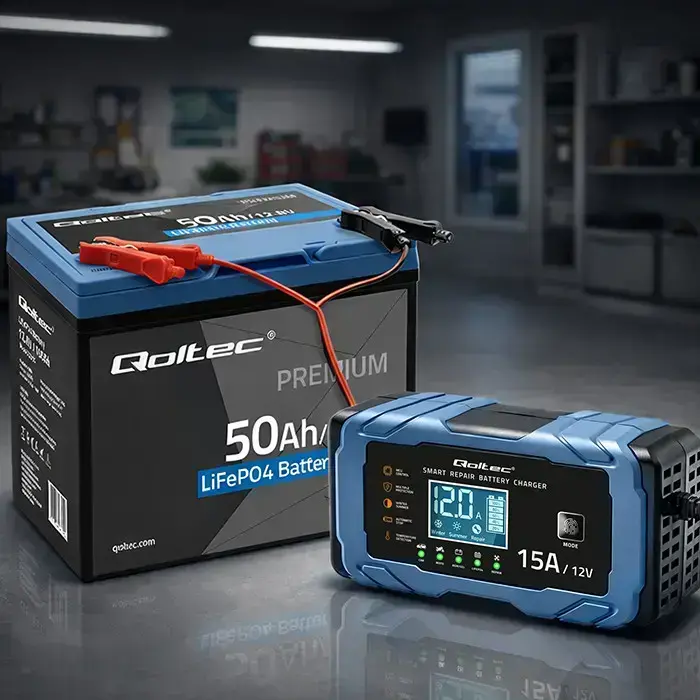 Qoltec Intelligent microprocessor charger 12V 15A | Rectifier with repair function | AGM GEL LiFePO4 | 9-stage charging  Photo