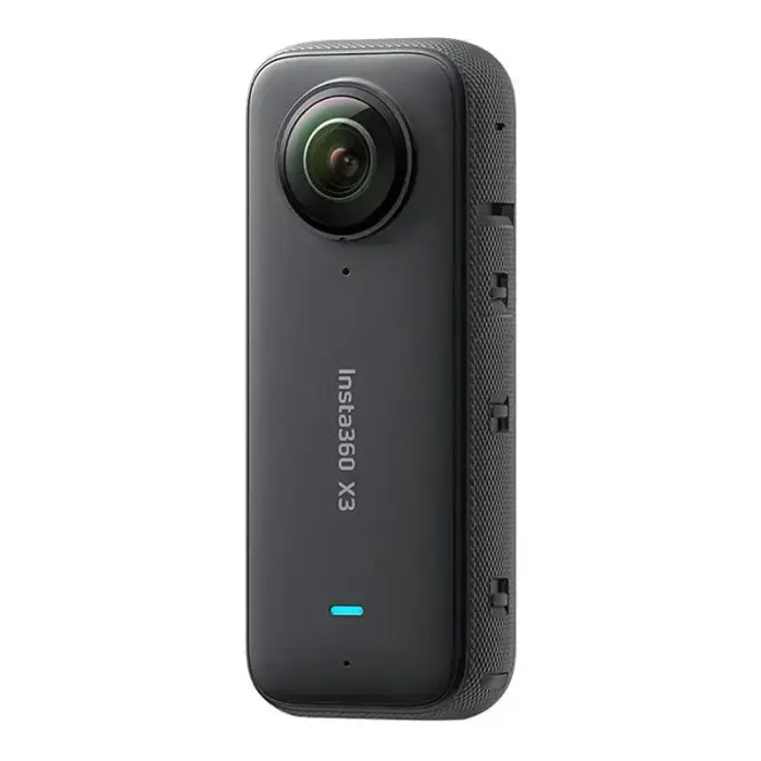 Insta360 X3 Creator Kit Photo
