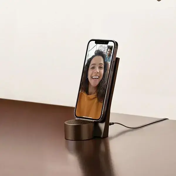 Lexon City Energy Pro 10W Wireless Charger with Bluetooth Speaker bronze LD145BZ Foto 6