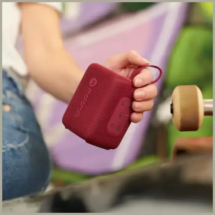 Bluetooth speaker Motorola ROKR 300 7W IP67 red Foto 2