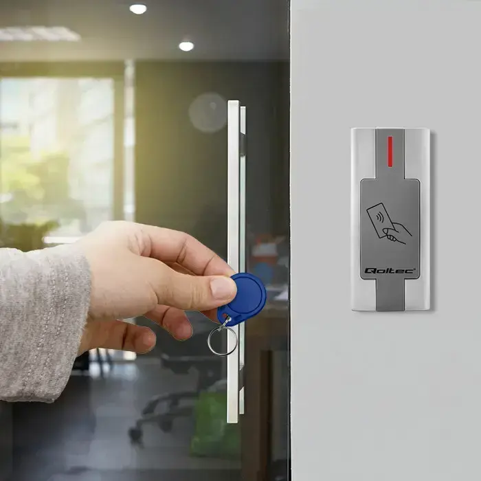 Qoltec Proximity card and key fob reader Photo