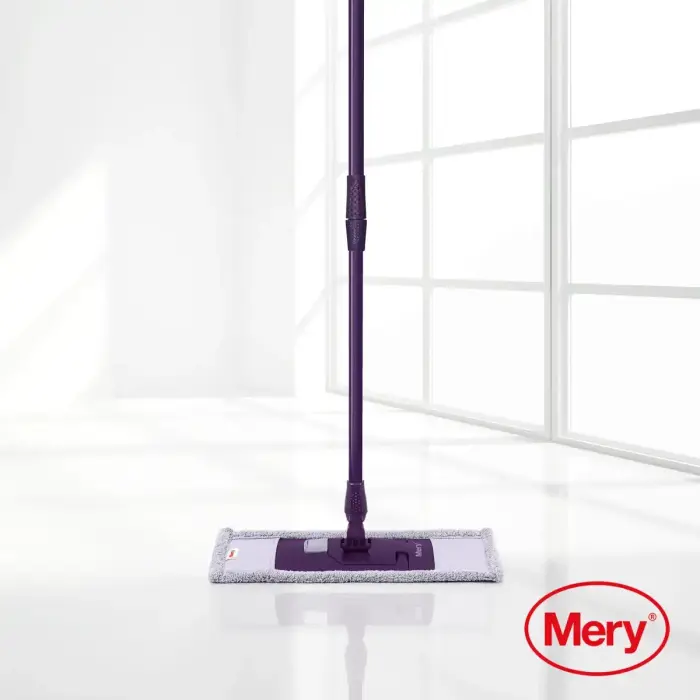 Microfibre mop 45cm with metal handle 140cm Photo
