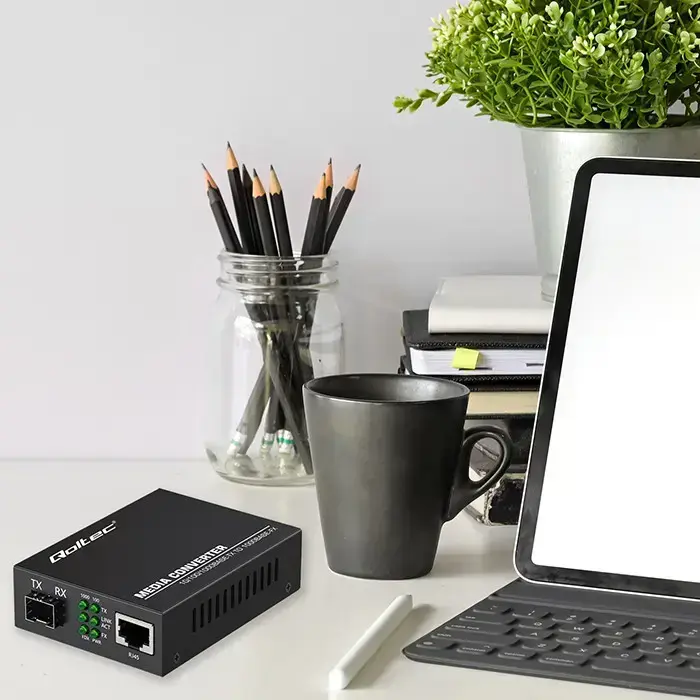 Qoltec Bidirectional Ethernet SWITCH Media Converter 1x RJ45 1x SFP| 1000Mbps | 5V Foto 12