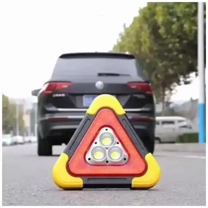 MajesticLine LED emergency triangle for car Photo