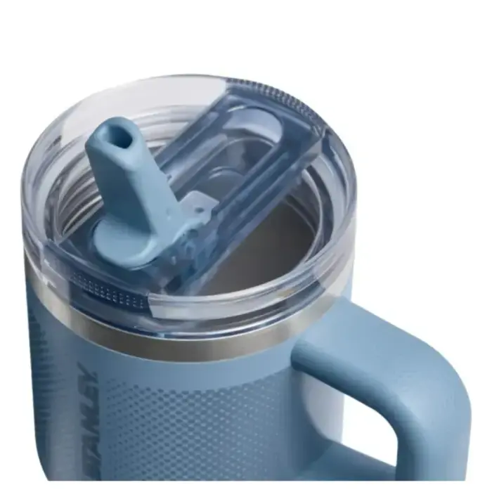 Термокружка с трубочкой The Quencher ProTour Flip Straw Tumbler 0.59L сине-фиолетового цвета Фото num