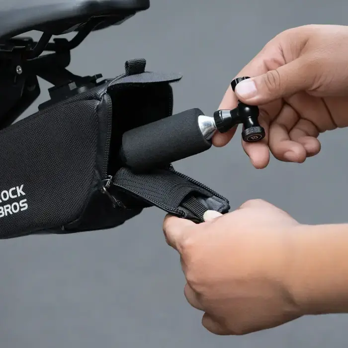 Rockbros CO₂ pump, aluminum alloy valve head, cartridge-free, Presta/Schrader compatible - black Foto 6