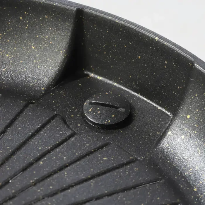 Grill grate and grill pan for a gas camping stove and grill Foto 2