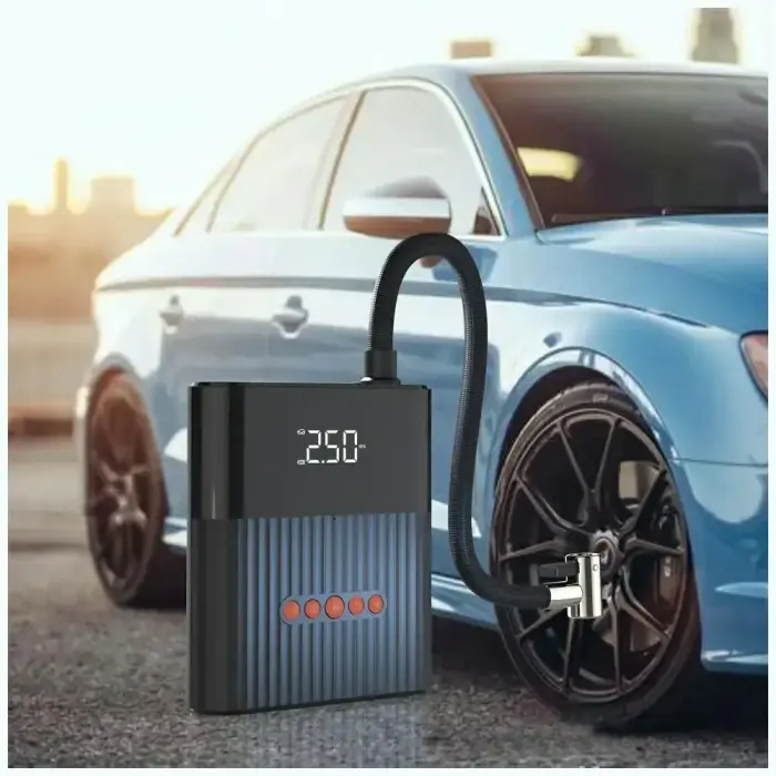 4smarts PitStop+ Power Bank | 8800 mAh | USB-A, USB-C | LED flashlight | black Photo
