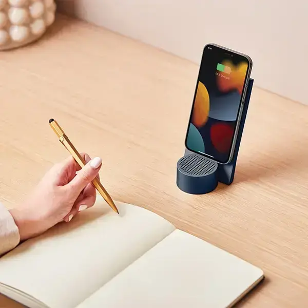 Lexon City Energy Pro 10W Wireless Charger with Bluetooth Speaker dark blue LD145DB Foto 4