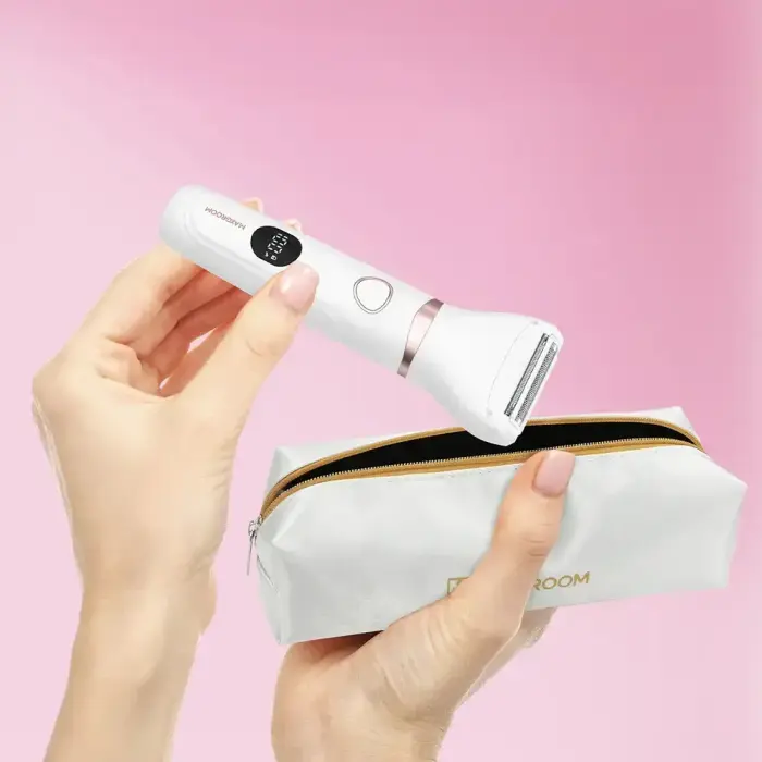 MAXGROOM M-105 3-in-1 Women's Body and Face Trimmer - White Photo