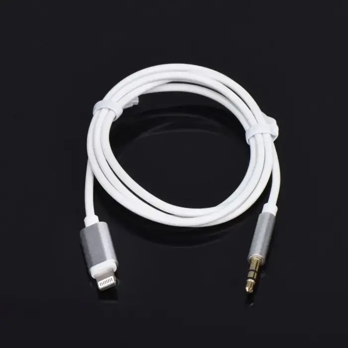 Cable AUX Lightning (male) to Jack 3,5 mm (male) white Photo