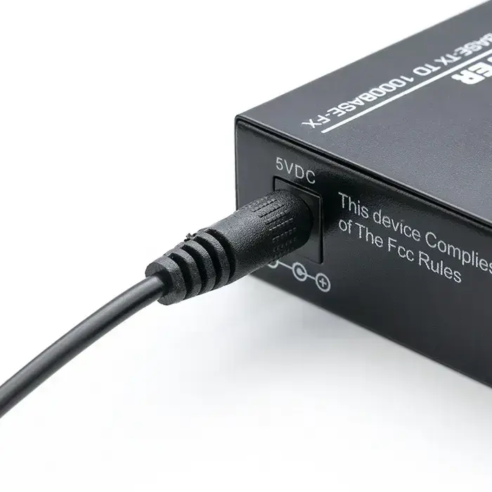 Qoltec Bidirectional Ethernet SWITCH Media Converter 1x RJ45 1x SFP| 1000Mbps | 5V Foto 26