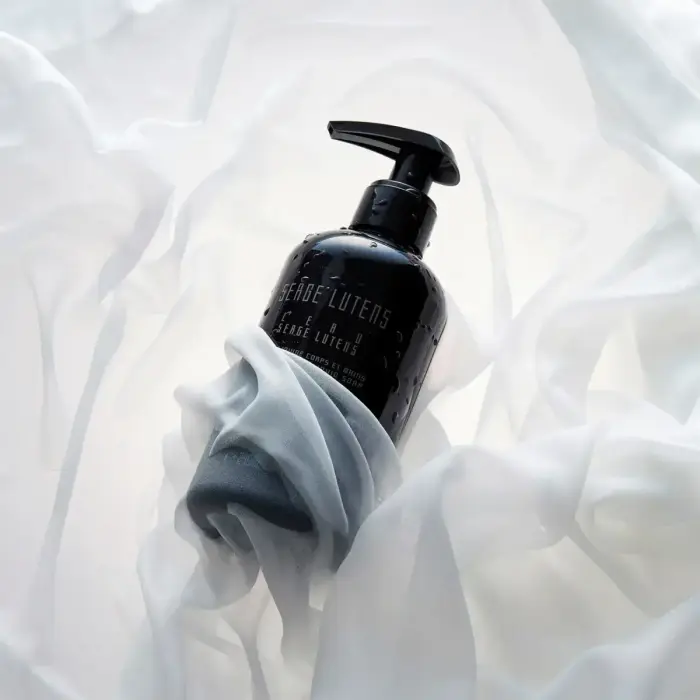 Serge Lutens L'eau Serge Lutens Hand and Body Cleansing Gel 240ml Photo