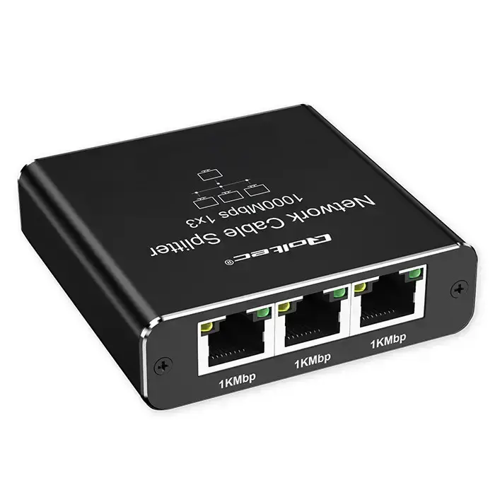 Qoltec Splitter Ethernet mini SWITCH 1x3 RJ45 | 1000Mb/s | USB-C | Aluminium Photo