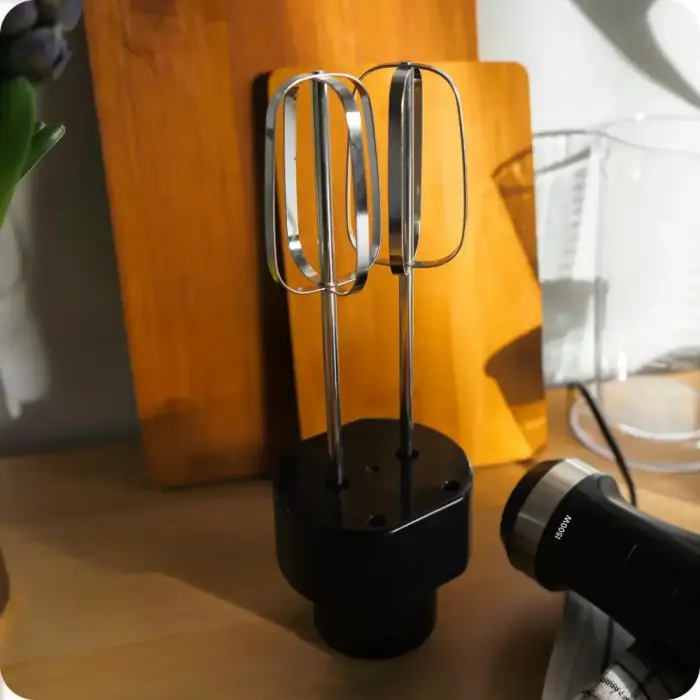 Huslog 3-in-1 hand blender 1500W Photo