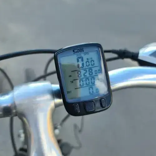 Goodbuy 18666 wired waterproof bike speed meter for bicycles IPX4 | LCD Photo