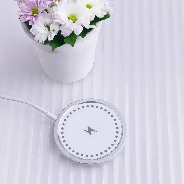 Maxlife MXWC-05 magnetic wireless charger 15W white Foto 5