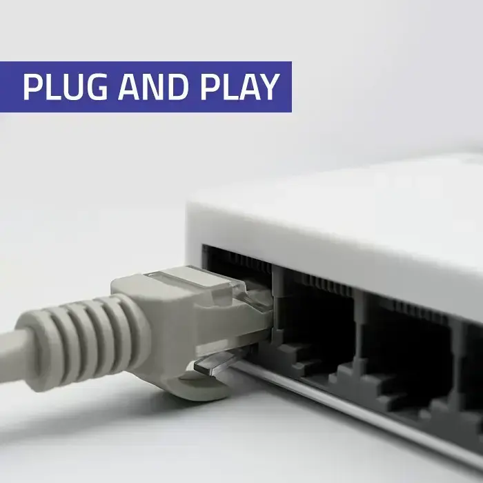 Qoltec Network SWITCH | 5 x RJ45 port | 100Mbps | Fast Ethernet | LAN Photo
