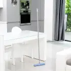 Rubber floor brush with telescopic handle BACTERIA STOP Photo